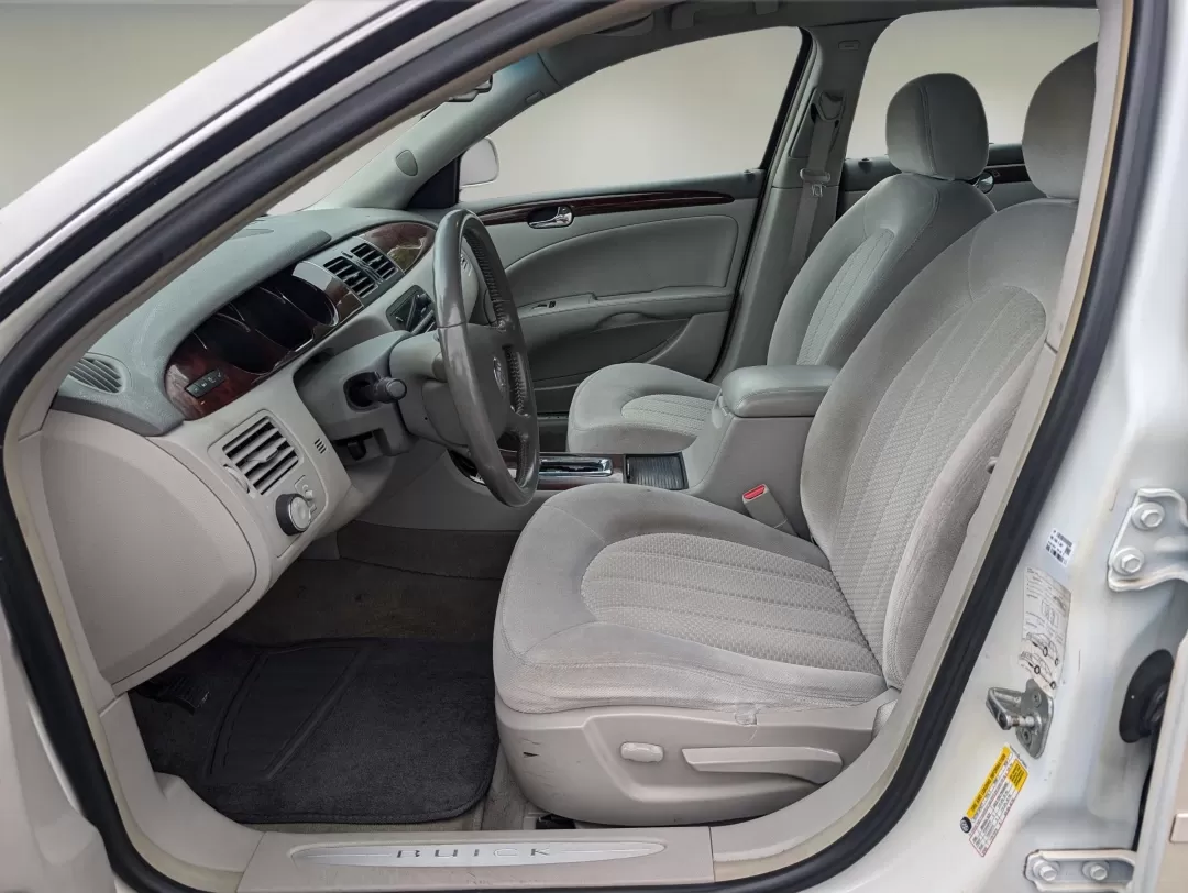 2008 /Titanium Buick Lucerne CX (1G4HP57288U) with an Other engine, located at 3959 U.S. 80 W, Phenix City, AL, 36870, (334) 297-4885, 32.469296, -85.135185 - ### Discover Your Next Adventure with the 2008 Buick Lucerne CX at Gils Auto in Phenix City, AL!<br /> <br /> Are you searching for a reliable sedan that seamlessly fits into your busy lifestyle? Look no further! The 2008 Buick Lucerne CX, available at Gils Auto, is perfect for your daily commutes o - Photo#10