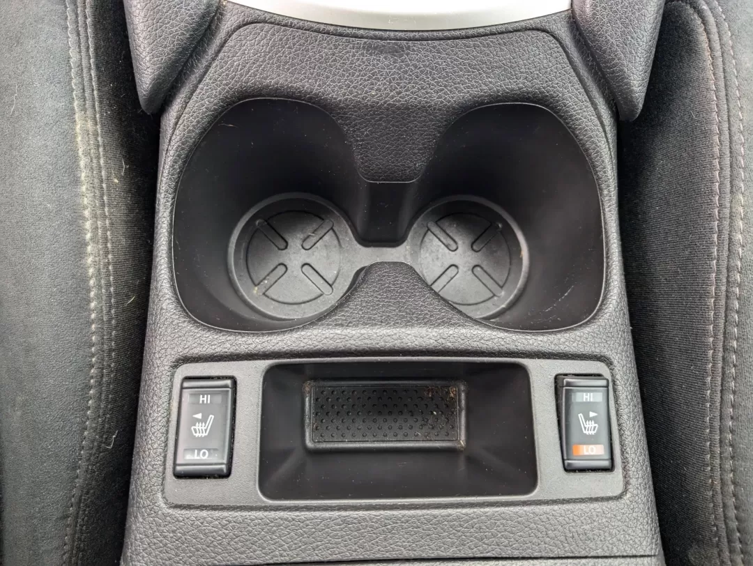 2016 /Charcoal Nissan Rogue SV (5N1AT2MV7GC) with an Other engine, located at 3959 U.S. 80 W, Phenix City, AL, 36870, (334) 297-4885, 32.469296, -85.135185 - **Discover Adventure in the 2016 Nissan Rogue SV at Gils Auto - Your Buy Here Pay Here Destination in Phenix City!**<br /> <br /> Are you ready to elevate your lifestyle with a vehicle that effortlessly accommodates your family's needs, weekend adventures, or long commutes? The 2016 Nissan Rogue SV, - Photo#13