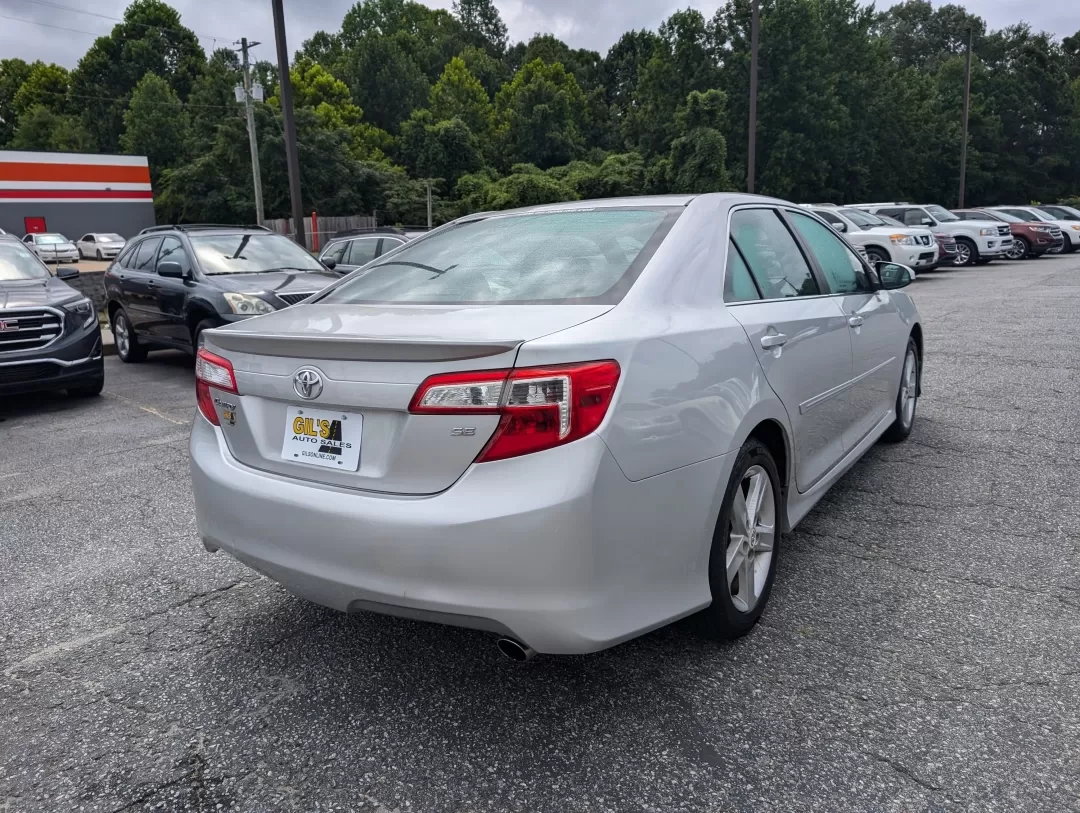 2012 Toyota Camry SE (4T1BF1FK3CU) with an Other engine, located at 3959 U.S. 80 W, Phenix City, AL, 36870, (334) 297-4885, 32.469296, -85.135185 - Experience the perfect blend of reliability and comfort with the 2012 Toyota Camry, now available at Gils Auto in Phenix City, AL. This sedan is an ideal choice for budget-conscious buyers seeking a dependable vehicle for daily commutes or family outings. With its spacious interior and fuel-efficien - Photo#4