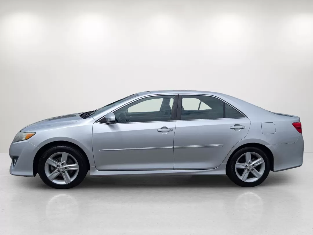 2012 Toyota Camry SE (4T1BF1FK3CU) with an Other engine, located at 3959 U.S. 80 W, Phenix City, AL, 36870, (334) 297-4885, 32.469296, -85.135185 - Experience the perfect blend of reliability and comfort with the 2012 Toyota Camry, now available at Gils Auto in Phenix City, AL. This sedan is an ideal choice for budget-conscious buyers seeking a dependable vehicle for daily commutes or family outings. With its spacious interior and fuel-efficien - Photo#8