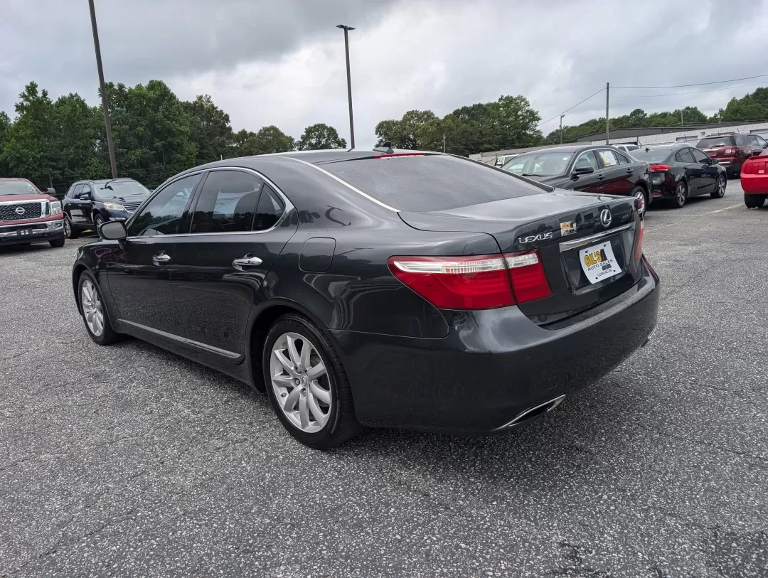 2009 Lexus LS 460 (JTHBL46F895) with an Other engine, located at 3959 U.S. 80 W, Phenix City, AL, 36870, (334) 297-4885, 32.469296, -85.135185 - **Discover Unmatched Luxury and Reliability: 2009 Lexus LS 460 at Gils Auto** <br /> <br /> Are you searching for a vehicle that combines luxury, performance, and reliability, perfect for both your daily commute and weekend getaways? Look no further! The stunning 2009 Lexus LS 460, available at Gil - Photo#6
