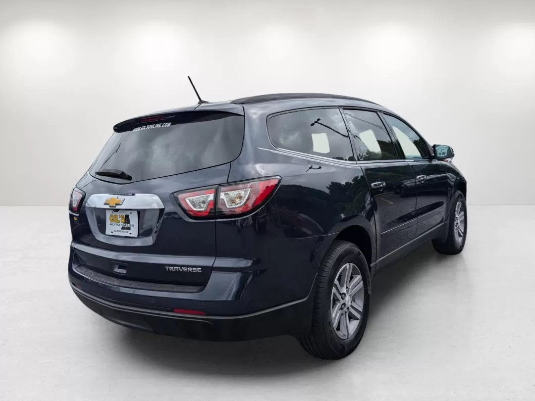 2015 /Ebony Chevrolet Traverse LT (1GNKRHKD0FJ) with an Other engine, located at 3959 U.S. 80 W, Phenix City, AL, 36870, (334) 297-4885, 32.469296, -85.135185 - ### Discover Your New Family Adventure with the 2015 Chevrolet Traverse LT at Gils Auto!<br /> <br /> If you're searching for the ultimate family SUV that combines comfort, space, and reliability, look no further than the stunning 2015 Chevrolet Traverse LT available at Gils Auto in Phenix City, AL. - Photo#5