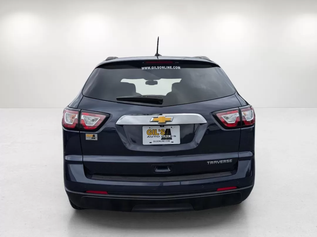 2015 /Ebony Chevrolet Traverse LT (1GNKRHKD0FJ) with an Other engine, located at 3959 U.S. 80 W, Phenix City, AL, 36870, (334) 297-4885, 32.469296, -85.135185 - ### Discover Your New Family Adventure with the 2015 Chevrolet Traverse LT at Gils Auto!<br /> <br /> If you're searching for the ultimate family SUV that combines comfort, space, and reliability, look no further than the stunning 2015 Chevrolet Traverse LT available at Gils Auto in Phenix City, AL. - Photo#6