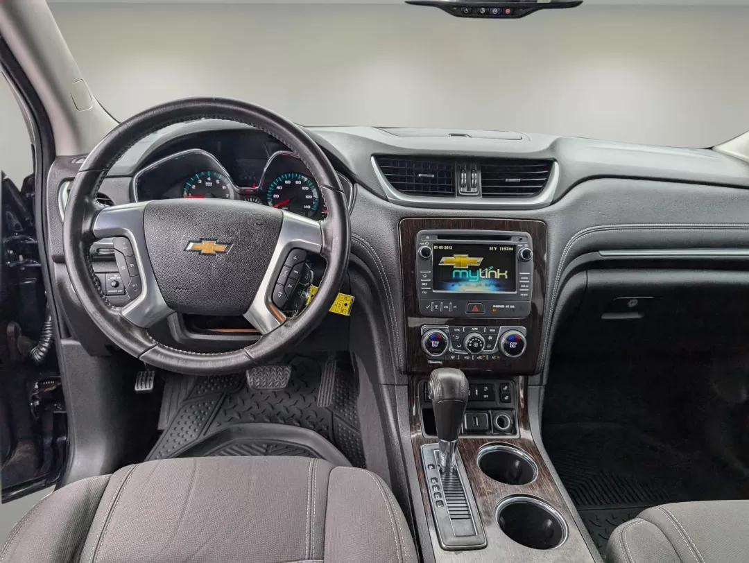 2015 /Ebony Chevrolet Traverse LT (1GNKRHKD0FJ) with an Other engine, located at 3959 U.S. 80 W, Phenix City, AL, 36870, (334) 297-4885, 32.469296, -85.135185 - ### Discover Your New Family Adventure with the 2015 Chevrolet Traverse LT at Gils Auto!<br /> <br /> If you're searching for the ultimate family SUV that combines comfort, space, and reliability, look no further than the stunning 2015 Chevrolet Traverse LT available at Gils Auto in Phenix City, AL. - Photo#13