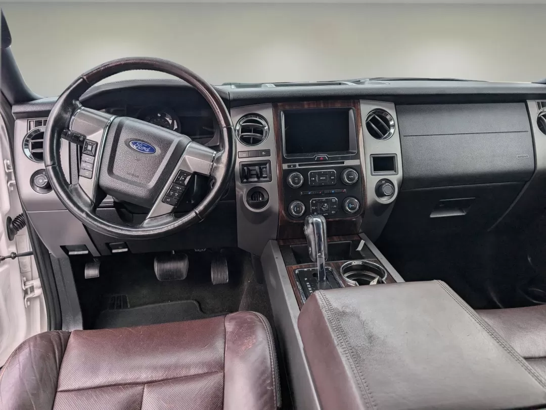 2017 Ford Expedition Platinum (1FMJU1LT8HE) with an Other engine, located at 7000 Northlake Connector, Columbus, GA, 31904, (706) 987-8085, 32.524975, -84.978134 - Discover the ultimate family SUV that combines power, luxury, and versatility-the 2017 Ford Expedition Platinum! Perfect for growing families and weekend adventures, this vehicle offers ample space, advanced safety features, and unmatched comfort. Whether you're embarking on a cross-country road tri - Photo#11