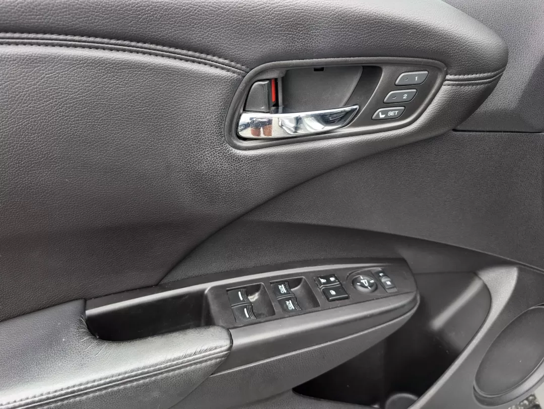 2013 Acura RDX Tech Pkg (5J8TB4H52DL) with an Other engine, located at 3959 U.S. 80 W, Phenix City, AL, 36870, (334) 297-4885, 32.469296, -85.135185 - Are you ready to elevate your driving experience and take your family adventures to the next level? Look no further than this exceptional 2013 Acura RDX Tech Pkg. This versatile crossover is not just a vehicle; it's your next ticket to unforgettable weekend getaways, daily commutes, and everything i - Photo#12