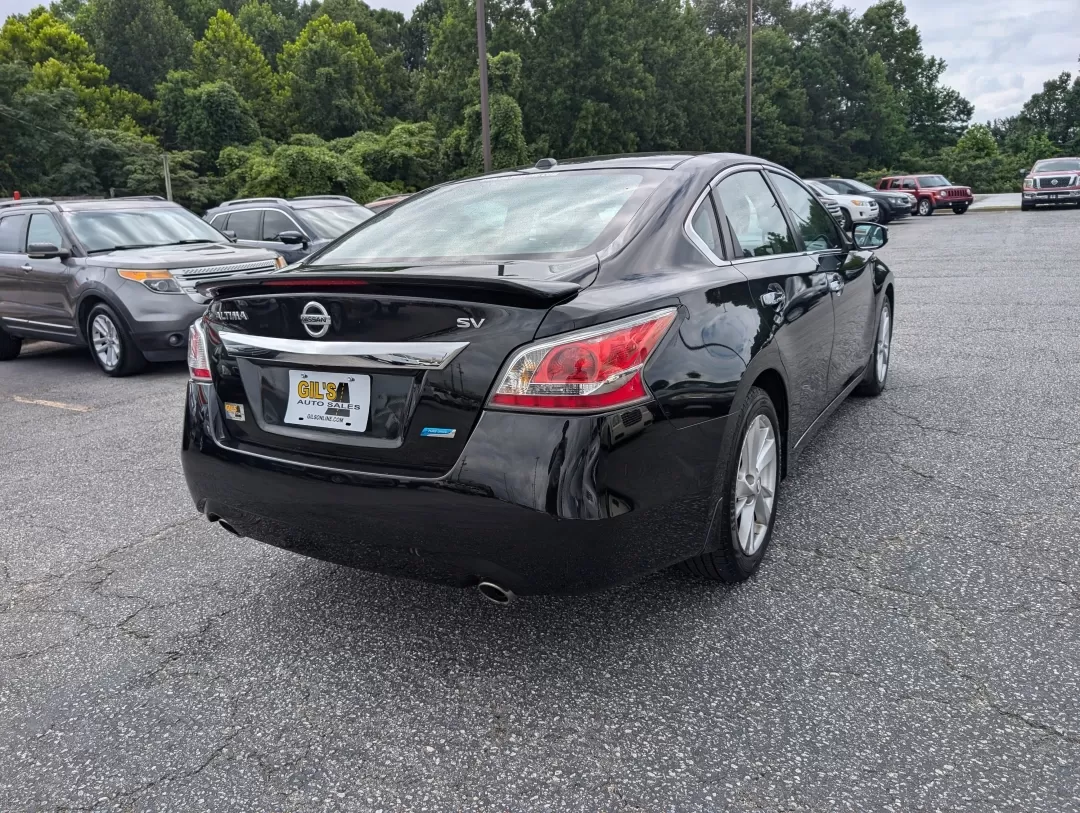 2014 /Charcoal Nissan Altima 2.5 SV (1N4AL3AP1EC) with an Other engine, located at 3959 U.S. 80 W, Phenix City, AL, 36870, (334) 297-4885, 32.469296, -85.135185 - **Discover Your Perfect Commuter Companion: 2014 Nissan Altima 2.5 SV at Gils Auto**<br /> <br /> Are you searching for a reliable vehicle that accommodates your busy lifestyle without breaking the bank? Look no further! The 2014 Nissan Altima 2.5 SV is the ideal choice for commuters, families, or a - Photo#4