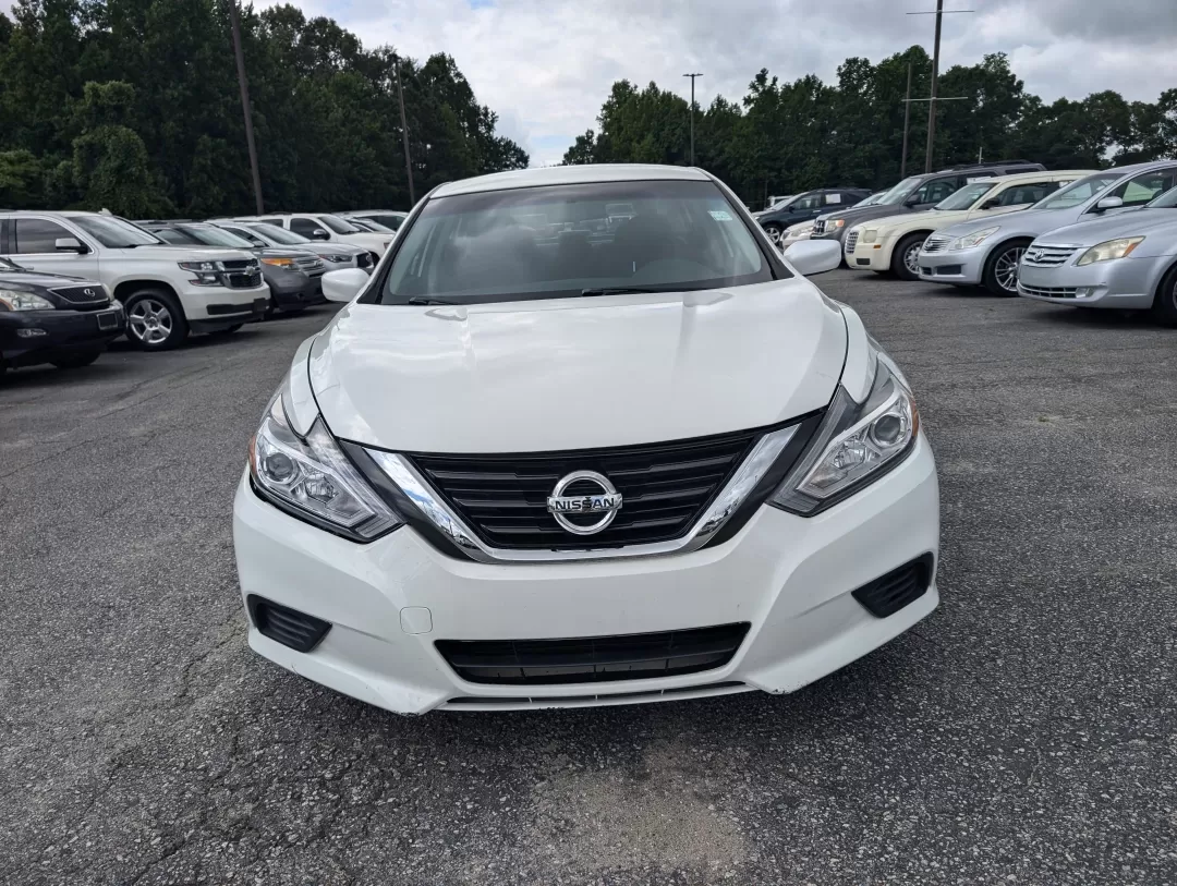 2016 /Charcoal Nissan Altima 2.5 S (1N4AL3AP3GC) with an Other engine, located at 3959 U.S. 80 W, Phenix City, AL, 36870, (334) 297-4885, 32.469296, -85.135185 - **Discover Your Perfect Commuter Companion: 2016 Nissan Altima 2.5 S at Gils Auto**<br /> <br /> Are you in search of a reliable, stylish, and efficient vehicle for your daily commute or family excursions? Look no further than this 2016 Nissan Altima 2.5 S available at Gils Auto in Phenix City, AL. - Photo#1