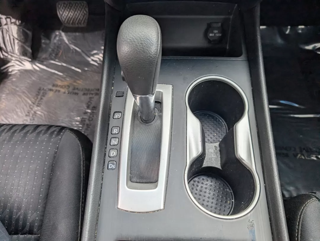 2016 /Charcoal Nissan Altima 2.5 S (1N4AL3AP3GC) with an Other engine, located at 7000 Northlake Connector, Columbus, GA, 31904, (706) 987-8085, 32.524975, -84.978134 - **Discover Your Perfect Commuter Companion: 2016 Nissan Altima 2.5 S at Gils Auto**<br /> <br /> Are you in search of a reliable, stylish, and efficient vehicle for your daily commute or family excursions? Look no further than this 2016 Nissan Altima 2.5 S available at Gils Auto in Phenix City, AL. - Photo#12