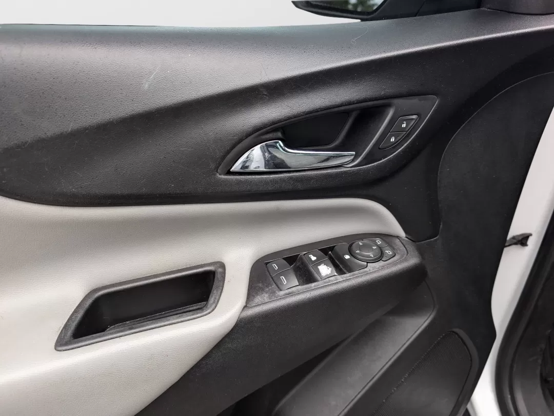 2018 /Medium Ash Gray Chevrolet Equinox LS (2GNAXHEV5J6) with an Other engine, located at 3959 U.S. 80 W, Phenix City, AL, 36870, (334) 297-4885, 32.469296, -85.135185 - **Adventure Awaits with the 2018 Chevrolet Equinox LS!**<br /> <br /> Are you ready to elevate your weekend getaways or daily commutes? The 2018 Chevrolet Equinox LS is not just a vehicle; it's your passport to a lifestyle filled with adventure, comfort, and reliability. Perfectly suited for growing - Photo#9