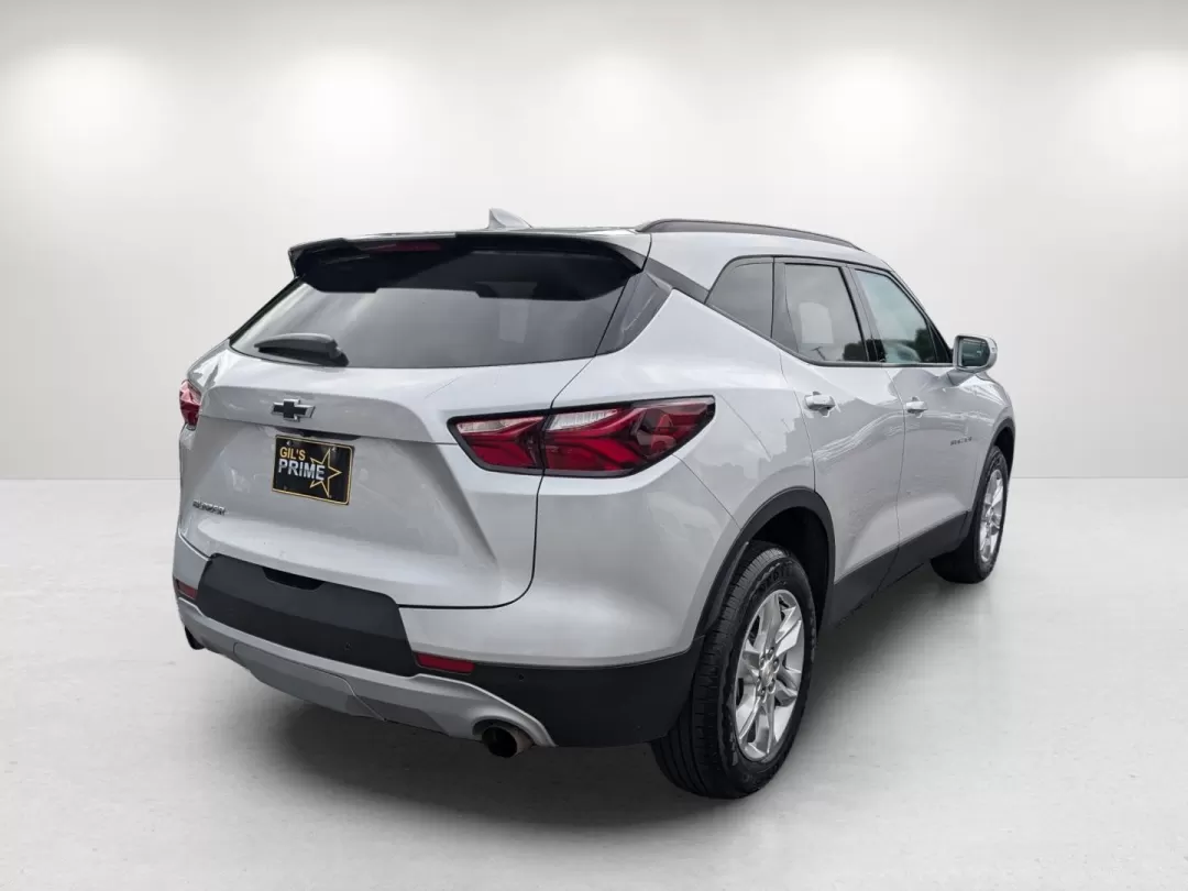 2020 /Jet Black Chevrolet Blazer LT (3GNKBBRA7LS) with an Other engine, located at 3959 U.S. 80 W, Phenix City, AL, 36870, (334) 297-4885, 32.469296, -85.135185 - **Discover Your Next Adventure with the 2020 Chevrolet Blazer LT at Gils Auto!**<br /> <br /> Are you in the market for a versatile and stylish SUV that caters to your family's needs, weekend adventures, or daily commutes? Look no further than the stunning 2020 Chevrolet Blazer LT, available now at - Photo#4