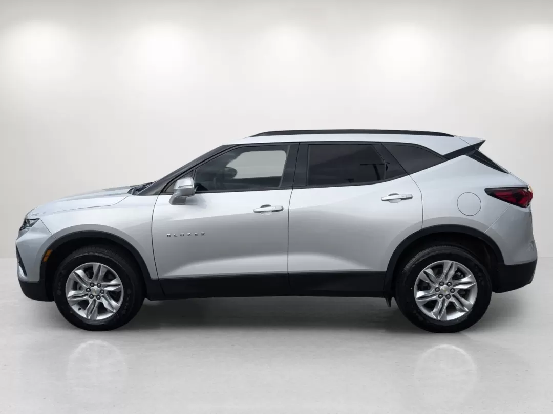 2020 /Jet Black Chevrolet Blazer LT (3GNKBBRA7LS) with an Other engine, located at 3959 U.S. 80 W, Phenix City, AL, 36870, (334) 297-4885, 32.469296, -85.135185 - **Discover Your Next Adventure with the 2020 Chevrolet Blazer LT at Gils Auto!**<br /> <br /> Are you in the market for a versatile and stylish SUV that caters to your family's needs, weekend adventures, or daily commutes? Look no further than the stunning 2020 Chevrolet Blazer LT, available now at - Photo#7