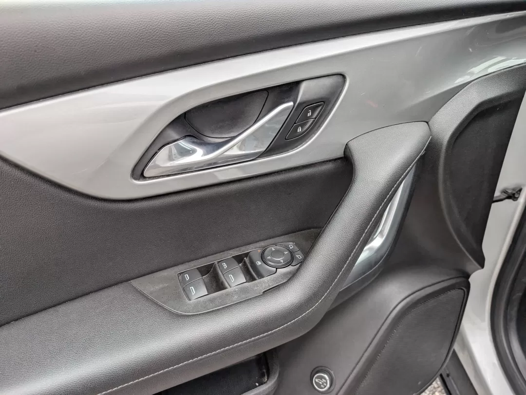 2020 /Jet Black Chevrolet Blazer LT (3GNKBBRA7LS) with an Other engine, located at 3959 U.S. 80 W, Phenix City, AL, 36870, (334) 297-4885, 32.469296, -85.135185 - **Discover Your Next Adventure with the 2020 Chevrolet Blazer LT at Gils Auto!**<br /> <br /> Are you in the market for a versatile and stylish SUV that caters to your family's needs, weekend adventures, or daily commutes? Look no further than the stunning 2020 Chevrolet Blazer LT, available now at - Photo#8