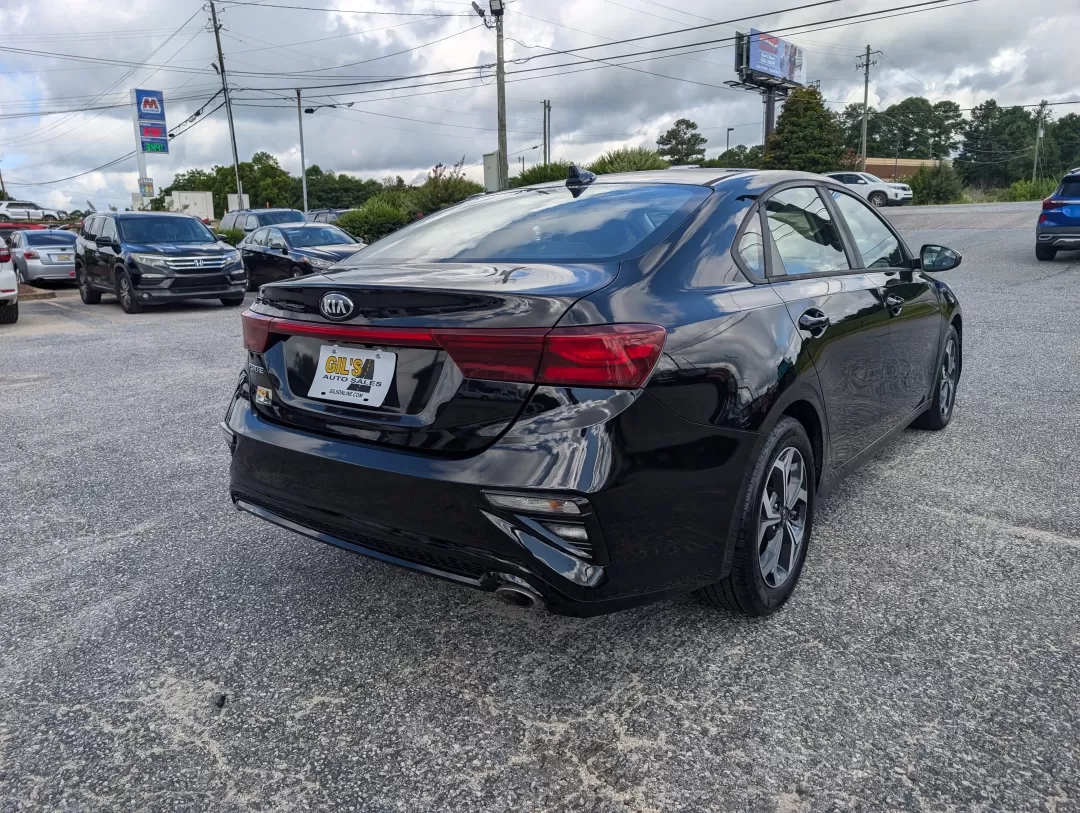 2019 /Black Kia Forte LXS (3KPF24AD2KE) with an Other engine, located at 3959 U.S. 80 W, Phenix City, AL, 36870, (334) 297-4885, 32.469296, -85.135185 - **Discover Your Next Adventure in the 2019 Kia Forte at Gils Auto Phenix City, AL!**<br /> <br /> Are you ready to elevate your daily commute or embark on weekend adventures? The 2019 Kia Forte LXS is the perfect sedan that combines style, efficiency, and modern features, making it ideal for budget - Photo#4