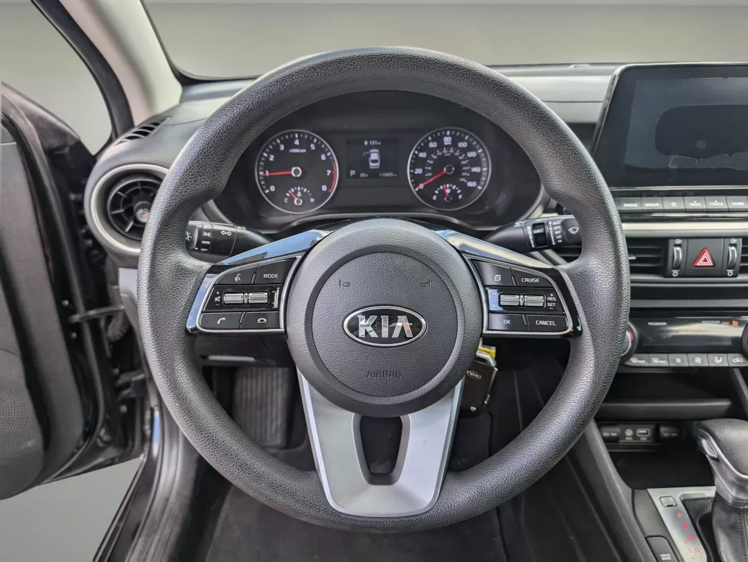 2019 /Black Kia Forte LXS (3KPF24AD2KE) with an Other engine, located at 521 Old Farm Lane Rd, Prattville, AL, 36066, (334) 325-1505, 32.482460, -86.416367 - **Discover Your Next Adventure in the 2019 Kia Forte at Gils Auto Phenix City, AL!**<br /> <br /> Are you ready to elevate your daily commute or embark on weekend adventures? The 2019 Kia Forte LXS is the perfect sedan that combines style, efficiency, and modern features, making it ideal for budget - Photo#15