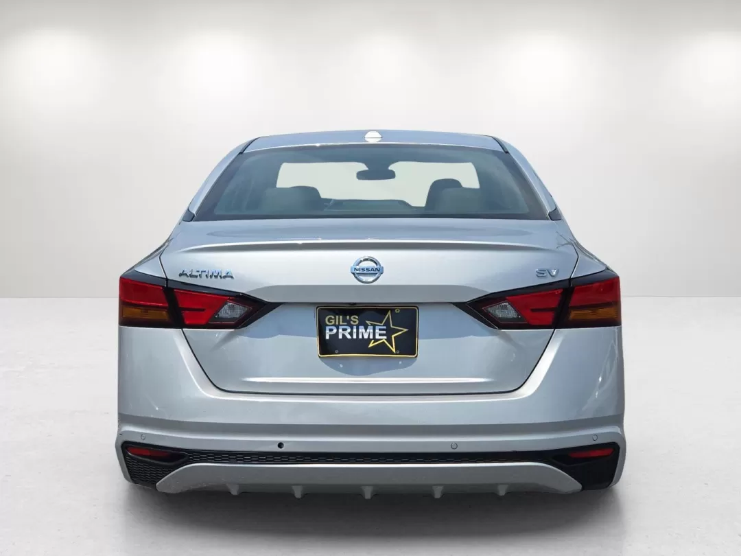 2022 /Charcoal Nissan Altima 2.5 SV (1N4BL4DV3NN) with an Other engine, located at 3959 U.S. 80 W, Phenix City, AL, 36870, (334) 297-4885, 32.469296, -85.135185 - **Experience the Joy of Driving with the 2022 Nissan Altima at Gils Auto - Your Trusted Buy Here Pay Here Dealer in Phenix City, AL!**<br /> <br /> Are you searching for the perfect vehicle that combines comfort, safety, and style for your daily commutes or weekend adventures? Look no further than t - Photo#5