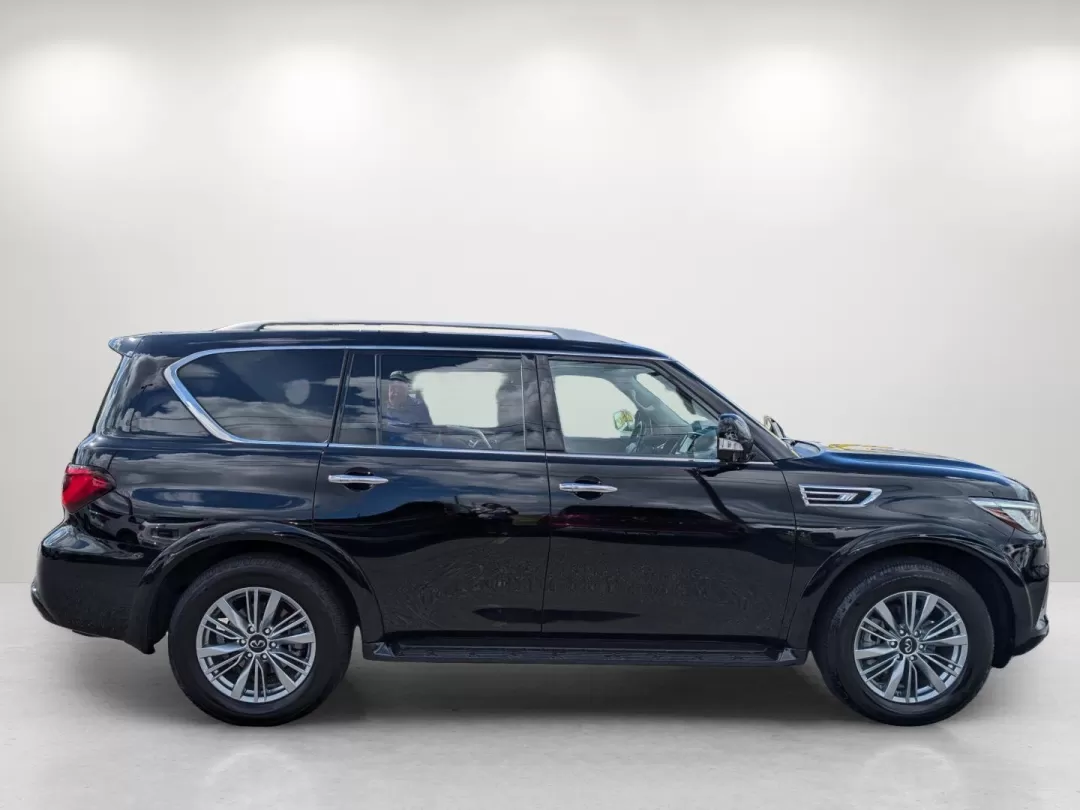 2021 /Graphite Infiniti QX80 LUXE (JN8AZ2AE9M9) with an Other engine, located at 1430 Gateway Drive, Opelika, AL, 36801, (334) 239-0944, 32.637871, -85.409790 - Are you ready to elevate your adventures and everyday drives? The 2021 Infiniti QX80 LUXE is your passport to a life filled with luxury, comfort, and capability, making it the perfect choice for growing families, weekend explorers, or anyone who values a high-end driving experience. This stunning SU - Photo#3