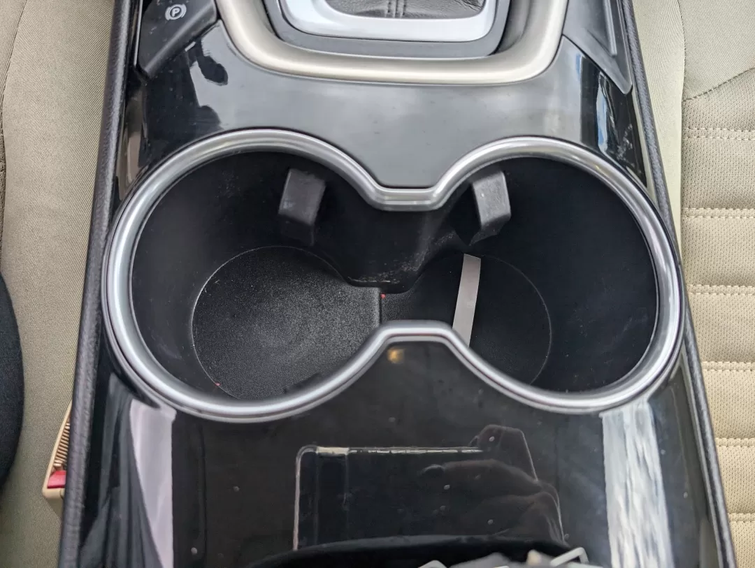 2015 Ford Fusion SE (3FA6P0H76FR) with an Other engine, located at 3959 U.S. 80 W, Phenix City, AL, 36870, (334) 297-4885, 32.469296, -85.135185 - Are you ready for a vehicle that effortlessly blends comfort, style, and practicality? Look no further than this stunning 2015 Ford Fusion SE, a versatile sedan perfect for growing families, daily commuters, or anyone seeking a reliable vehicle for weekend adventures. With a sleek copper exterior an - Photo#13