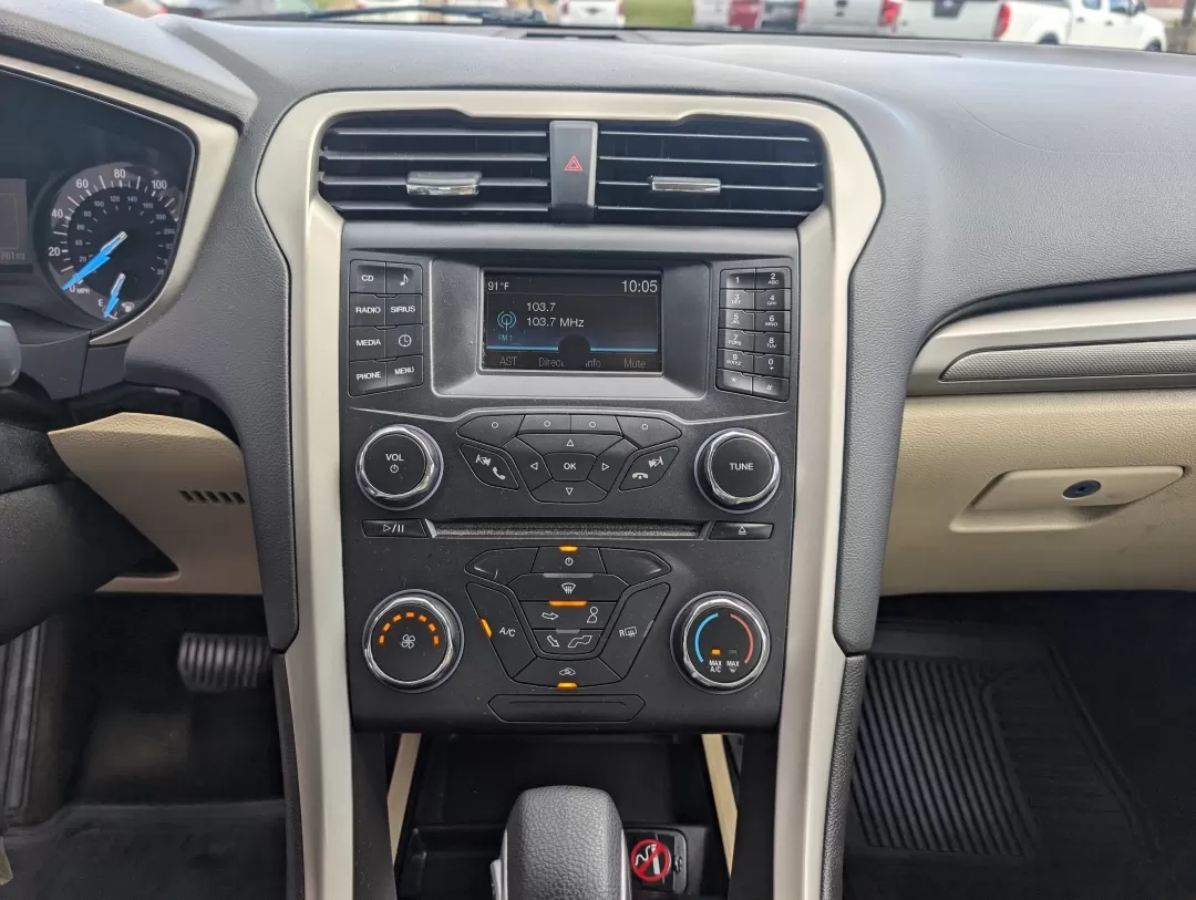 2015 Ford Fusion SE (3FA6P0H76FR) with an Other engine, located at 3959 U.S. 80 W, Phenix City, AL, 36870, (334) 297-4885, 32.469296, -85.135185 - Are you ready for a vehicle that effortlessly blends comfort, style, and practicality? Look no further than this stunning 2015 Ford Fusion SE, a versatile sedan perfect for growing families, daily commuters, or anyone seeking a reliable vehicle for weekend adventures. With a sleek copper exterior an - Photo#15