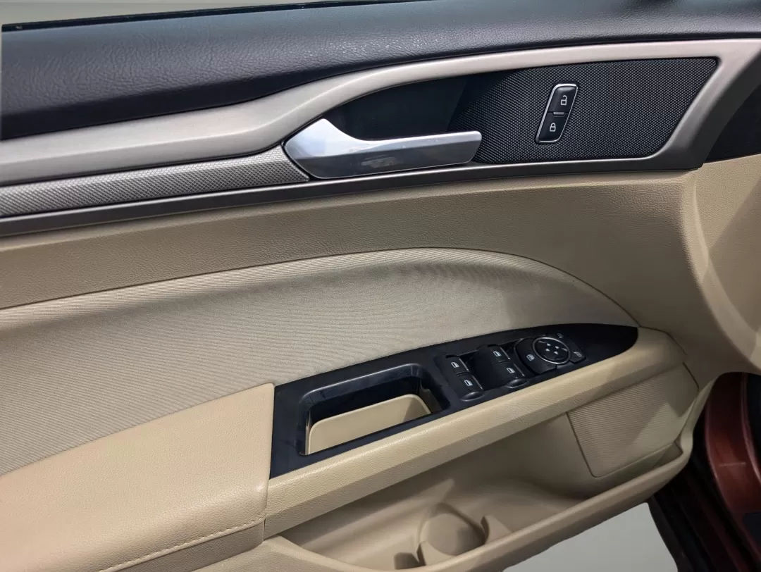 2015 Ford Fusion SE (3FA6P0H76FR) with an Other engine, located at 7000 Northlake Connector, Columbus, GA, 31904, (706) 987-8085, 32.524975, -84.978134 - Are you ready for a vehicle that effortlessly blends comfort, style, and practicality? Look no further than this stunning 2015 Ford Fusion SE, a versatile sedan perfect for growing families, daily commuters, or anyone seeking a reliable vehicle for weekend adventures. With a sleek copper exterior an - Photo#8