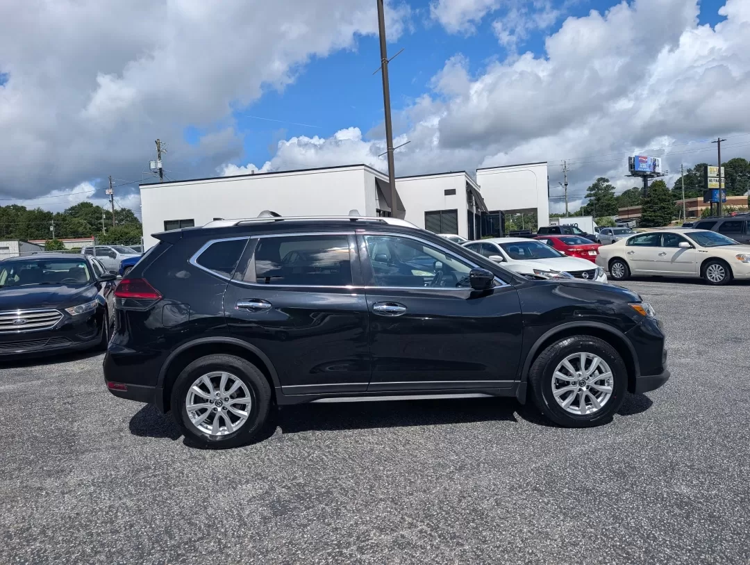 2019 /Charcoal Nissan Rogue S (5N1AT2MT2KC) with an Other engine, located at 3959 U.S. 80 W, Phenix City, AL, 36870, (334) 297-4885, 32.469296, -85.135185 - ### Discover Adventure with the 2019 Nissan Rogue at Gils Auto - Phenix City<br /> <br /> Are you ready to upgrade your family adventures or daily commute? The 2019 Nissan Rogue is the perfect SUV that combines style, comfort, and practicality, making it an excellent choice for growing families or b - Photo#3