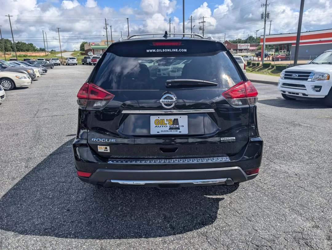 2019 /Charcoal Nissan Rogue S (5N1AT2MT2KC) with an Other engine, located at 3959 U.S. 80 W, Phenix City, AL, 36870, (334) 297-4885, 32.469296, -85.135185 - ### Discover Adventure with the 2019 Nissan Rogue at Gils Auto - Phenix City<br /> <br /> Are you ready to upgrade your family adventures or daily commute? The 2019 Nissan Rogue is the perfect SUV that combines style, comfort, and practicality, making it an excellent choice for growing families or b - Photo#5