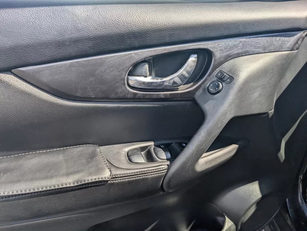 2019 /Charcoal Nissan Rogue S (5N1AT2MT2KC) with an Other engine, located at 5115 14th Ave., Columbus, GA, 31904, (706) 323-0345, 32.511494, -84.971046 - ### Discover Adventure with the 2019 Nissan Rogue at Gils Auto - Phenix City<br /> <br /> Are you ready to upgrade your family adventures or daily commute? The 2019 Nissan Rogue is the perfect SUV that combines style, comfort, and practicality, making it an excellent choice for growing families or b - Photo#8