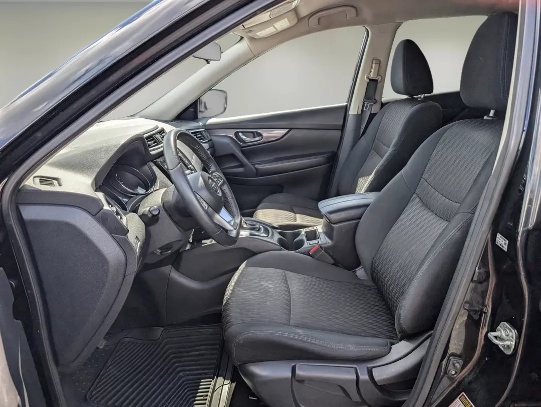 2019 /Charcoal Nissan Rogue S (5N1AT2MT2KC) with an Other engine, located at 5115 14th Ave., Columbus, GA, 31904, (706) 323-0345, 32.511494, -84.971046 - ### Discover Adventure with the 2019 Nissan Rogue at Gils Auto - Phenix City<br /> <br /> Are you ready to upgrade your family adventures or daily commute? The 2019 Nissan Rogue is the perfect SUV that combines style, comfort, and practicality, making it an excellent choice for growing families or b - Photo#9