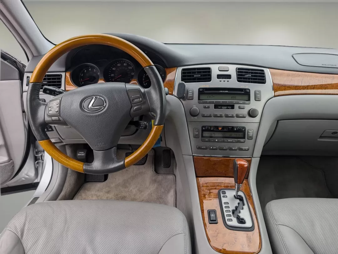 2006 Lexus ES 330 (JTHBA30G665) with an Other engine, located at 3959 U.S. 80 W, Phenix City, AL, 36870, (334) 297-4885, 32.469296, -85.135185 - **Experience Luxury with Peace of Mind: 2006 Lexus ES 330 at Gils Auto!**<br /> <br /> Are you seeking a blend of comfort, reliability, and affordability for your daily commute or family outings? Look no further! The 2006 Lexus ES 330 available at Gils Auto in Phenix City, AL, is the perfect solutio - Photo#11
