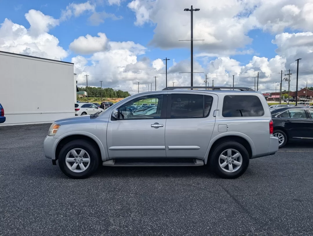 2010 /Charcoal Nissan Armada SE (5N1BA0ND0AN) with an Other engine, located at 3959 U.S. 80 W, Phenix City, AL, 36870, (334) 297-4885, 32.469296, -85.135185 - **Discover Your Next Adventure with the 2010 Nissan Armada at Gils Auto in Phenix City, AL!**<br /> <br /> Are you ready to elevate your family adventures or weekend getaways? The 2010 Nissan Armada SE is the perfect vehicle to take your journeys to the next level. With its spacious interior and rob - Photo#7