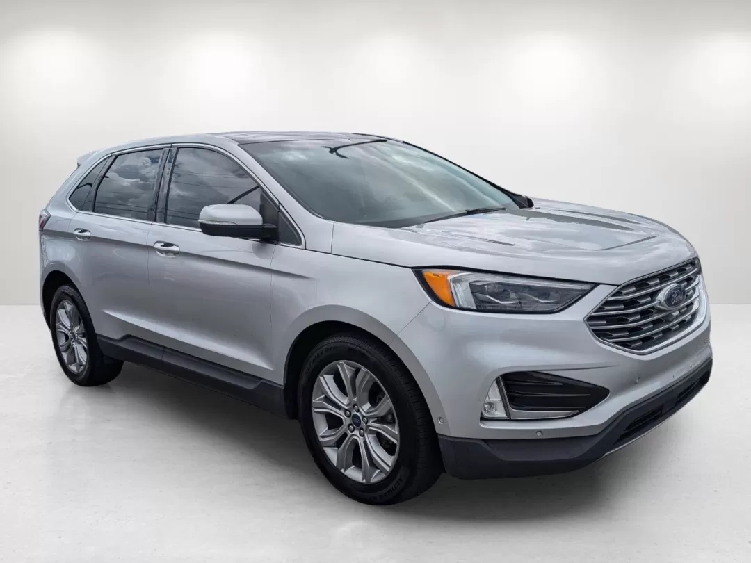 2019 Ford Edge Titanium (2FMPK3K9XKB) with an Other engine, located at 3959 U.S. 80 W, Phenix City, AL, 36870, (334) 297-4885, 32.469296, -85.135185 - Looking for the perfect vehicle to elevate your daily commute or weekend adventures? Look no further! Gils Auto in Phenix City, AL, is thrilled to present this 2019 Ford Edge Titanium, an SUV designed for those who want a blend of style, comfort, and performance. Whether you're navigating the bustli - Photo#3