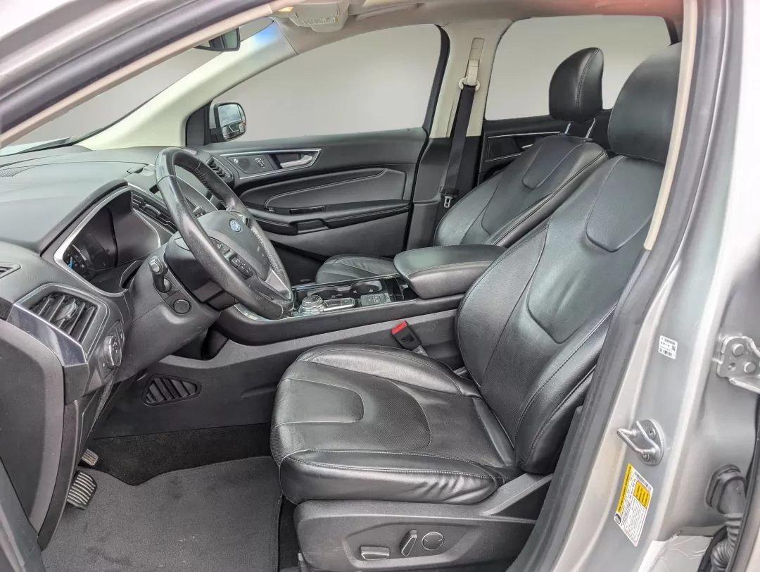 2019 Ford Edge Titanium (2FMPK3K9XKB) with an Other engine, located at 3959 U.S. 80 W, Phenix City, AL, 36870, (334) 297-4885, 32.469296, -85.135185 - Looking for the perfect vehicle to elevate your daily commute or weekend adventures? Look no further! Gils Auto in Phenix City, AL, is thrilled to present this 2019 Ford Edge Titanium, an SUV designed for those who want a blend of style, comfort, and performance. Whether you're navigating the bustli - Photo#10