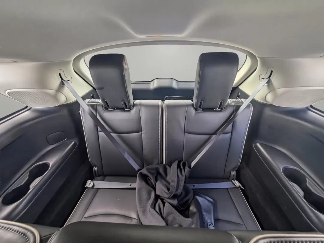 2017 /Graphite Infiniti QX60 (5N1DL0MM6HC) with an Other engine, located at 3959 U.S. 80 W, Phenix City, AL, 36870, (334) 297-4885, 32.469296, -85.135185 - **Discover Your Adventure with the 2017 Infiniti QX60 AWD at Gils Auto!**<br /> <br /> Are you looking for a versatile SUV that can handle the demands of a busy lifestyle while providing a touch of luxury? Look no further than this stunning 2017 Infiniti QX60, now available at Gils Auto in Phenix Ci - Photo#12