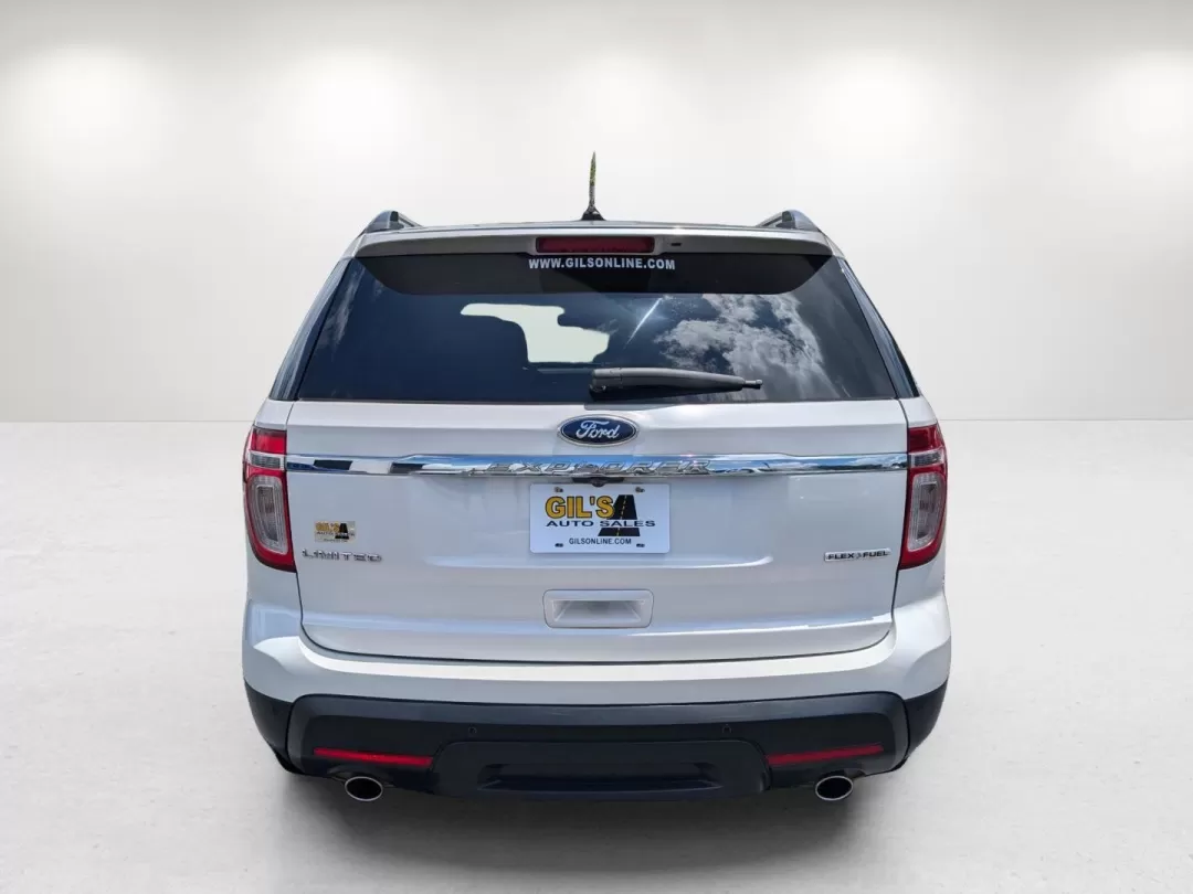 2013 Ford Explorer Limited (1FM5K7F88DG) with an Other engine, located at 3959 U.S. 80 W, Phenix City, AL, 36870, (334) 297-4885, 32.469296, -85.135185 - **Discover Adventure and Comfort with the 2013 Ford Explorer Limited at Gils Auto**<br /> <br /> Are you ready to elevate your family adventures or conquer your daily commutes with a vehicle that combines style, comfort, and safety? Look no further! The 2013 Ford Explorer Limited is the perfect comp - Photo#6