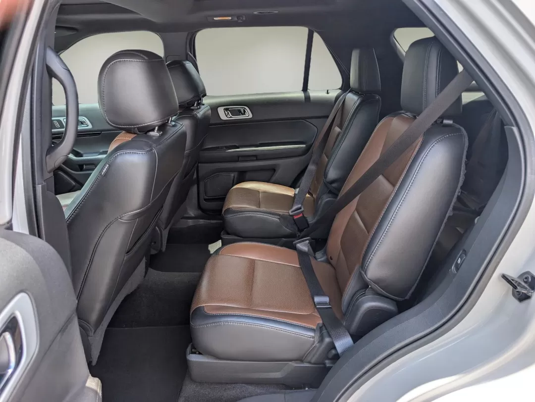 2013 Ford Explorer Limited (1FM5K7F88DG) with an Other engine, located at 3959 U.S. 80 W, Phenix City, AL, 36870, (334) 297-4885, 32.469296, -85.135185 - **Discover Adventure and Comfort with the 2013 Ford Explorer Limited at Gils Auto**<br /> <br /> Are you ready to elevate your family adventures or conquer your daily commutes with a vehicle that combines style, comfort, and safety? Look no further! The 2013 Ford Explorer Limited is the perfect comp - Photo#11