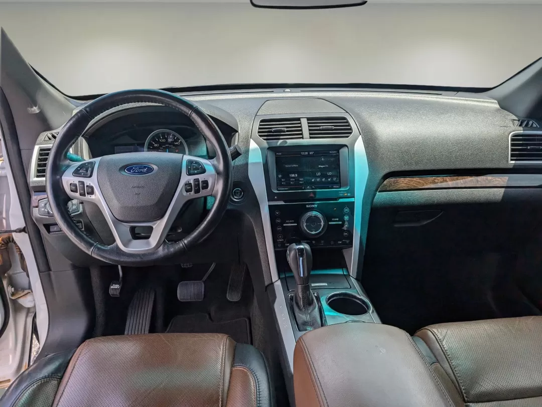 2013 Ford Explorer Limited (1FM5K7F88DG) with an Other engine, located at 3959 U.S. 80 W, Phenix City, AL, 36870, (334) 297-4885, 32.469296, -85.135185 - **Discover Adventure and Comfort with the 2013 Ford Explorer Limited at Gils Auto**<br /> <br /> Are you ready to elevate your family adventures or conquer your daily commutes with a vehicle that combines style, comfort, and safety? Look no further! The 2013 Ford Explorer Limited is the perfect comp - Photo#13