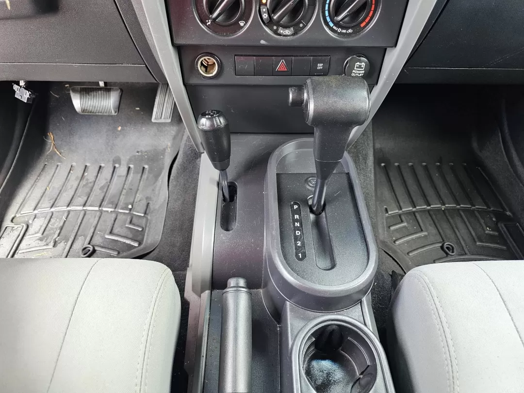 2008 /Dark/Medium Slate Gray Jeep Wrangler X (1J4FA24198L) with an Other engine, located at 1430 Gateway Drive, Opelika, AL, 36801, (334) 239-0944, 32.637871, -85.409790 - **Adventure Awaits: 2008 Jeep Wrangler X - Your Ultimate Outdoor Companion!**<br /> <br /> Are you ready to conquer Alabama's beautiful landscapes and create unforgettable memories? The 2008 Jeep Wrangler X, available at Gils Auto in Prattville, AL, is the perfect vehicle for those who crave adventu - Photo#13