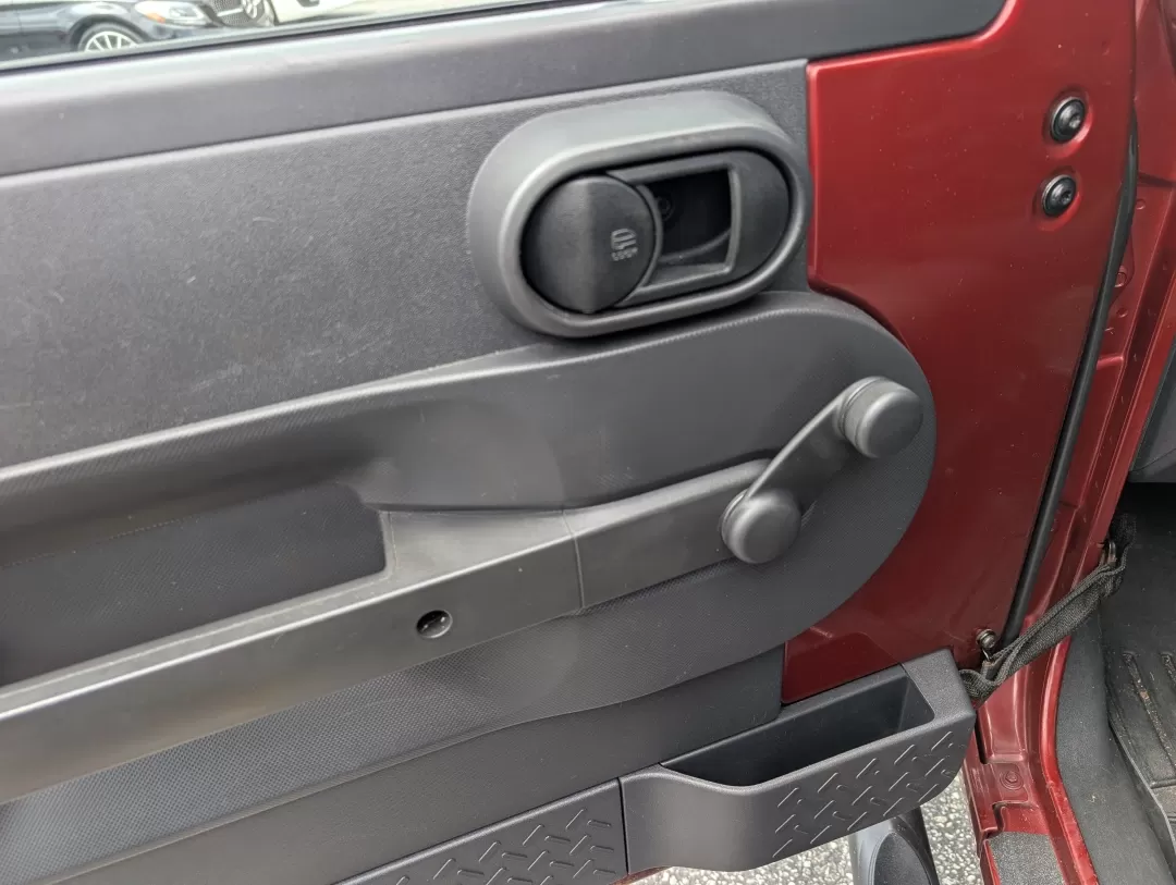 2008 /Dark/Medium Slate Gray Jeep Wrangler X (1J4FA24198L) with an Other engine, located at 3959 U.S. 80 W, Phenix City, AL, 36870, (334) 297-4885, 32.469296, -85.135185 - **Adventure Awaits: 2008 Jeep Wrangler X - Your Ultimate Outdoor Companion!**<br /> <br /> Are you ready to conquer Alabama's beautiful landscapes and create unforgettable memories? The 2008 Jeep Wrangler X, available at Gils Auto in Prattville, AL, is the perfect vehicle for those who crave adventu - Photo#8