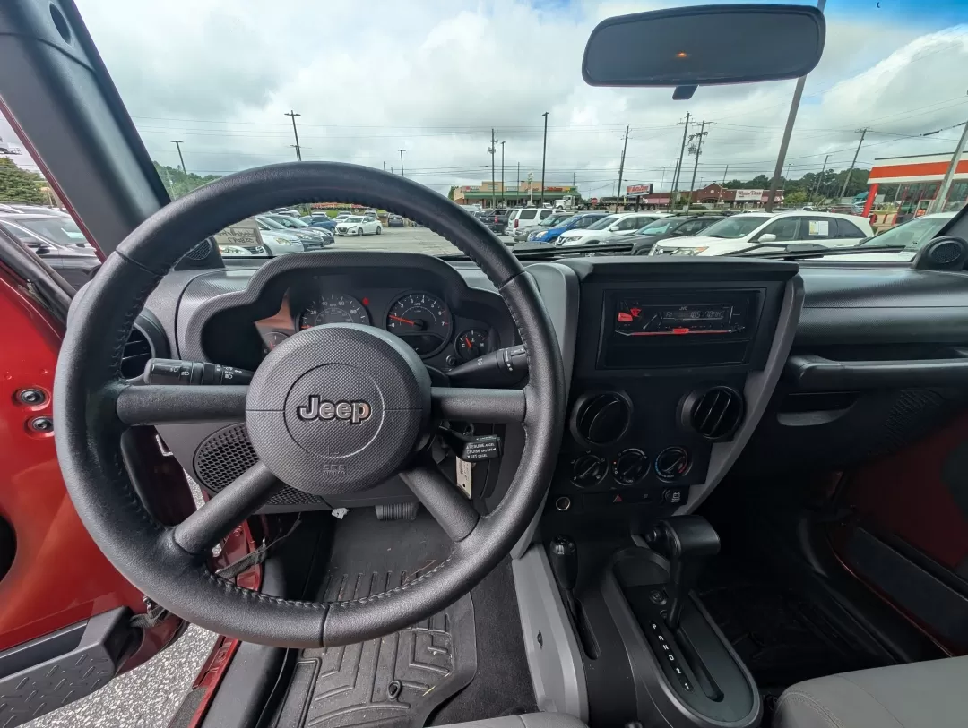2008 /Dark/Medium Slate Gray Jeep Wrangler X (1J4FA24198L) with an Other engine, located at 3959 U.S. 80 W, Phenix City, AL, 36870, (334) 297-4885, 32.469296, -85.135185 - **Adventure Awaits: 2008 Jeep Wrangler X - Your Ultimate Outdoor Companion!**<br /> <br /> Are you ready to conquer Alabama's beautiful landscapes and create unforgettable memories? The 2008 Jeep Wrangler X, available at Gils Auto in Prattville, AL, is the perfect vehicle for those who crave adventu - Photo#11