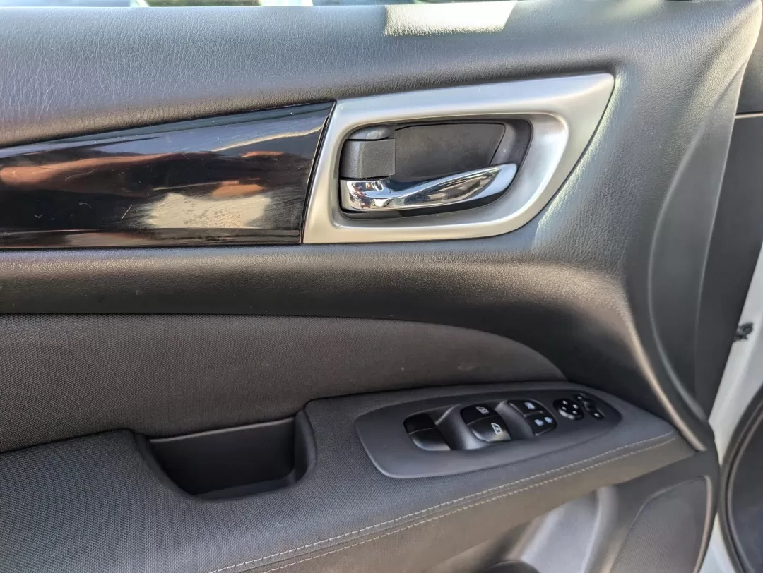 2017 /Charcoal Nissan Pathfinder SV (5N1DR2MM3HC) with an Other engine, located at 521 Old Farm Lane Rd, Prattville, AL, 36066, (334) 325-1505, 32.482460, -86.416367 - **Explore New Adventures with the 2017 Nissan Pathfinder SV - Your Perfect Family SUV!**<br /> <br /> Are you looking for a reliable, spacious vehicle that can take your family on unforgettable journeys? The 2017 Nissan Pathfinder SV, available now at Gils Auto in Phenix City, AL, is designed for fa - Photo#8