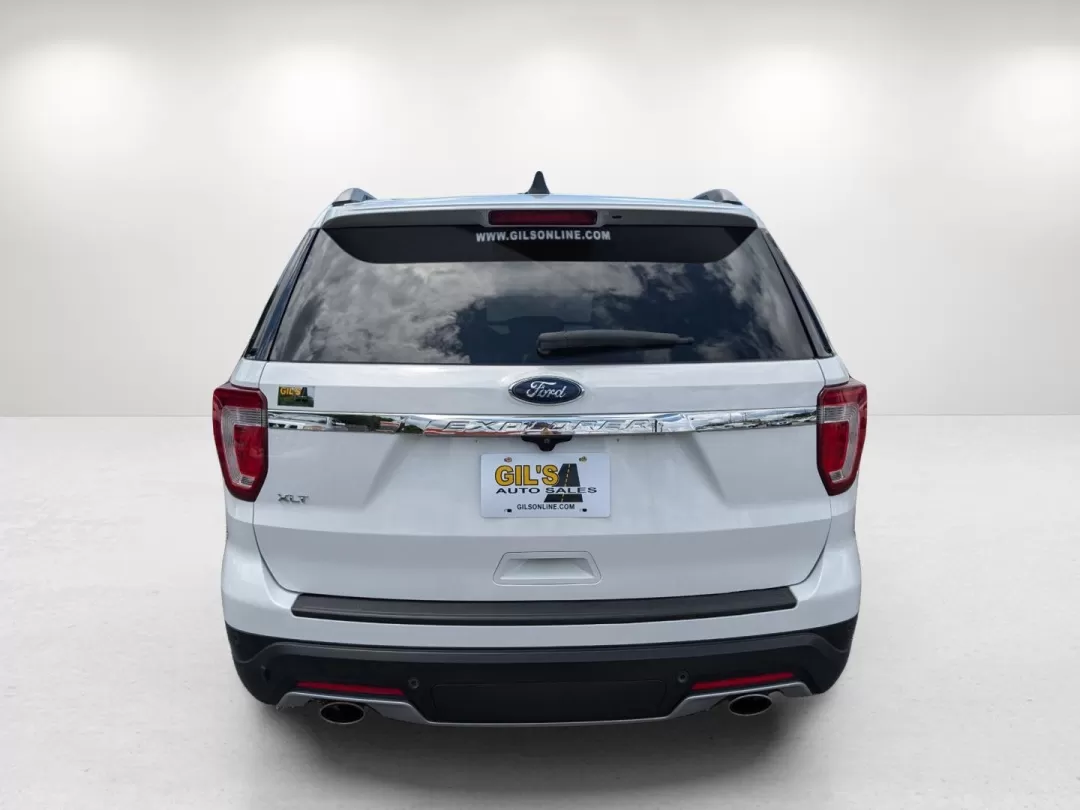 2018 Ford Explorer XLT (1FM5K7D87JG) with an Other engine, located at 3959 U.S. 80 W, Phenix City, AL, 36870, (334) 297-4885, 32.469296, -85.135185 - **Discover the Perfect SUV for Your Family Adventures at Gils Auto in Phenix City, AL!**<br /> <br /> Are you ready to elevate your family outings or daily commutes with a versatile and reliable SUV? Look no further than the stunning 2018 Ford Explorer XLT, available now at **Gils Auto**, located at - Photo#6