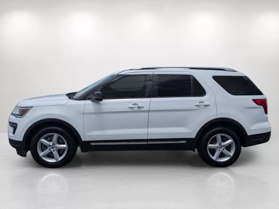 2018 Ford Explorer XLT (1FM5K7D87JG) with an Other engine, located at 3959 U.S. 80 W, Phenix City, AL, 36870, (334) 297-4885, 32.469296, -85.135185 - **Discover the Perfect SUV for Your Family Adventures at Gils Auto in Phenix City, AL!**<br /> <br /> Are you ready to elevate your family outings or daily commutes with a versatile and reliable SUV? Look no further than the stunning 2018 Ford Explorer XLT, available now at **Gils Auto**, located at - Photo#8
