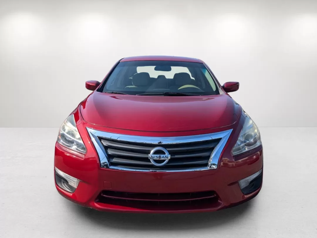 2015 Nissan Altima 2.5 S (1N4AL3AP1FN) with an Other engine, located at 7000 Northlake Connector, Columbus, GA, 31904, (706) 987-8085, 32.524975, -84.978134 - Elevate your daily drive with this stylish and reliable 2015 Nissan Altima, perfect for budget-conscious buyers looking for a dependable sedan that doesn't compromise on comfort or performance. At Gils Auto, located at 3959 U.S. 80 W, Phenix City, AL 36870, we specialize in providing a wide range of - Photo#1