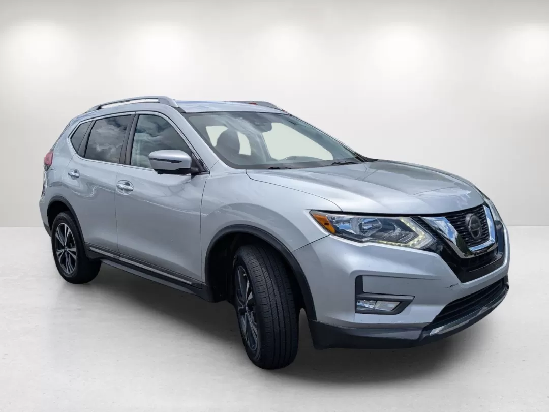 2018 /Charcoal Nissan Rogue SL (5N1AT2MV9JC) with an Other engine, located at 3959 U.S. 80 W, Phenix City, AL, 36870, (334) 297-4885, 32.469296, -85.135185 - **Unleash Your Adventurous Spirit with the 2018 Nissan Rogue SL at Gils Auto - Phenix City!**<br /> <br /> Are you ready to take your lifestyle to the next level? Whether you're planning a family road trip, commuting to work, or seeking thrilling weekend adventures, the 2018 Nissan Rogue SL is desig - Photo#2