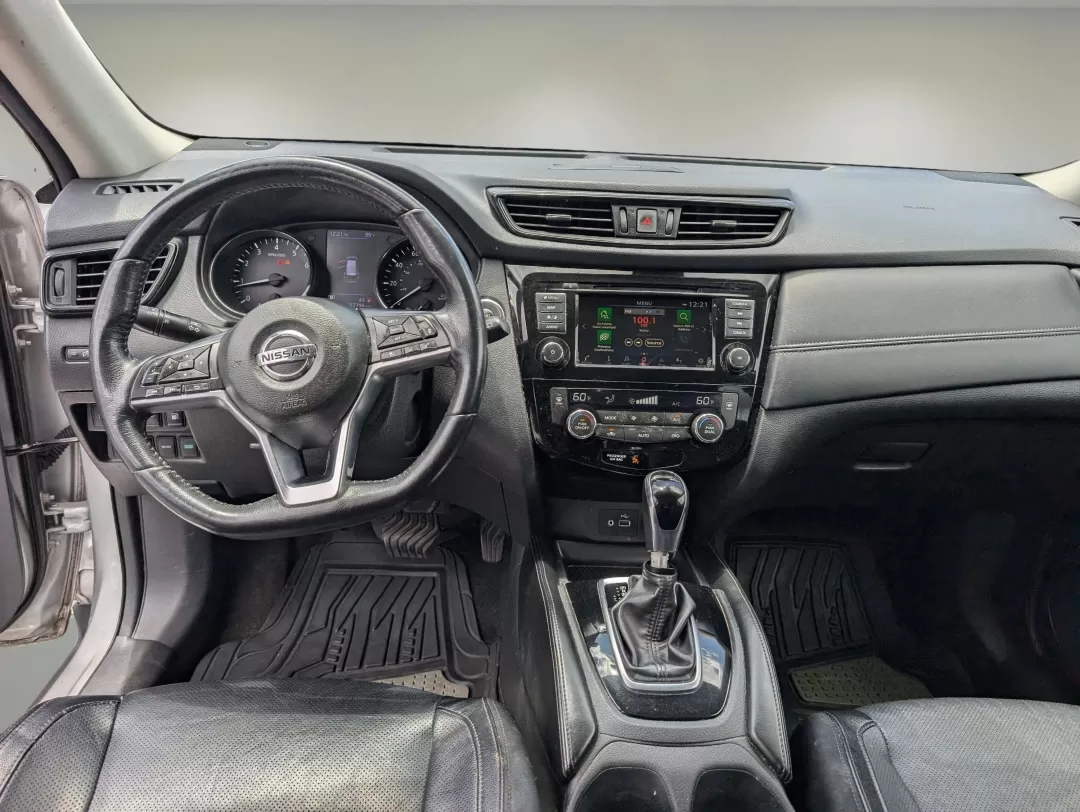 2018 /Charcoal Nissan Rogue SL (5N1AT2MV9JC) with an Other engine, located at 3959 U.S. 80 W, Phenix City, AL, 36870, (334) 297-4885, 32.469296, -85.135185 - **Unleash Your Adventurous Spirit with the 2018 Nissan Rogue SL at Gils Auto - Phenix City!**<br /> <br /> Are you ready to take your lifestyle to the next level? Whether you're planning a family road trip, commuting to work, or seeking thrilling weekend adventures, the 2018 Nissan Rogue SL is desig - Photo#11