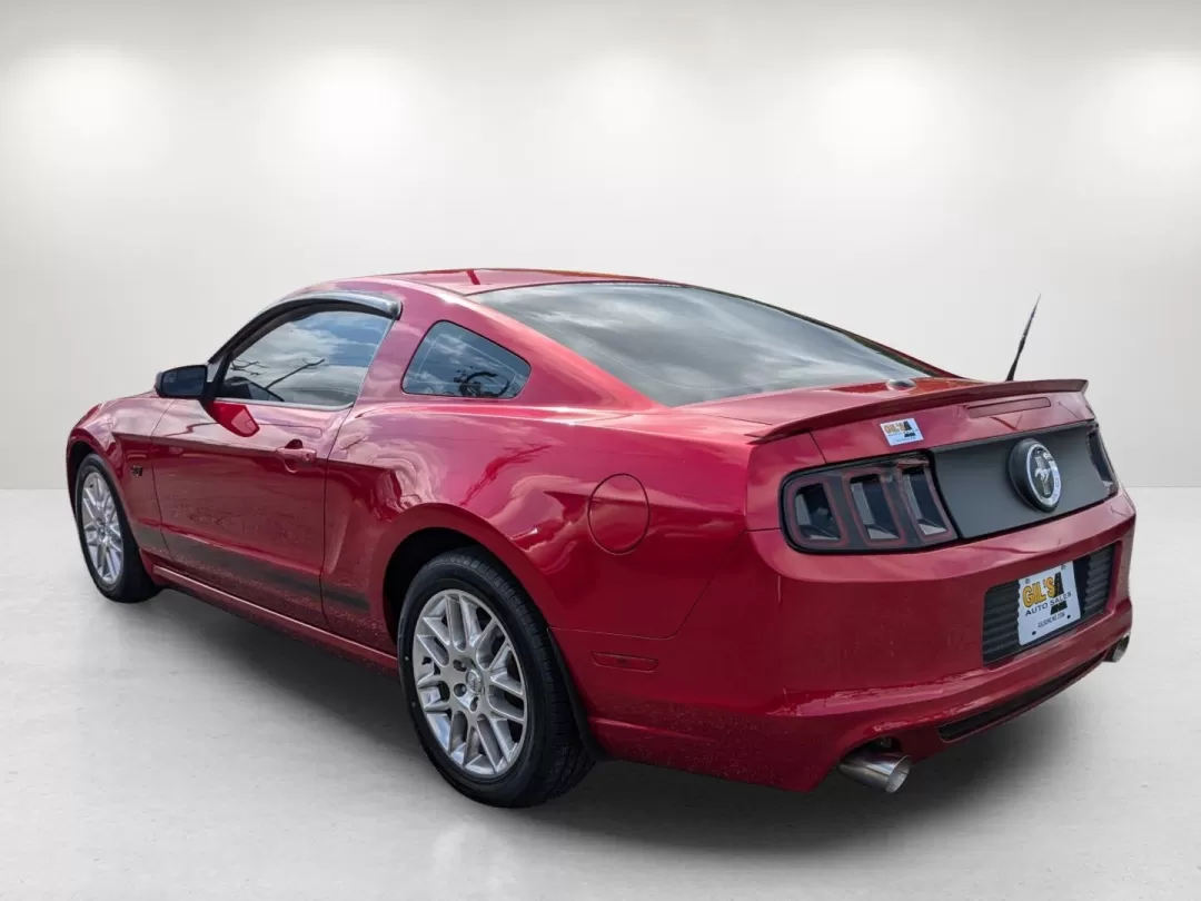 2013 Ford Mustang (1ZVBP8AM2D5) with an Other engine, located at 1430 Gateway Drive, Opelika, AL, 36801, (334) 239-0944, 32.637871, -85.409790 - Experience the thrill of the open road with the 2013 Ford Mustang a perfect blend of style, power, and affordability. Whether you're a weekend warrior seeking adventure or a daily commuter looking to make your drive more exciting, this striking maroon coupe brings a blend of performance and comfort - Photo#6