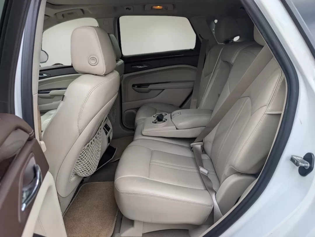 2013 /Shale w/Brownstone accents Cadillac SRX Performance Collection (3GYFNDE37DS) with an Other engine, located at 1430 Gateway Drive, Opelika, AL, 36801, (334) 239-0944, 32.637871, -85.409790 - **Elevate Your Lifestyle with the 2013 Cadillac SRX Performance Collection at Gils Auto - Phenix City!**<br /> <br /> Discover the perfect balance of luxury, versatility, and functionality with the 2013 Cadillac SRX Performance Collection, now available at Gils Auto, your trusted Buy Here Pay Here d - Photo#10
