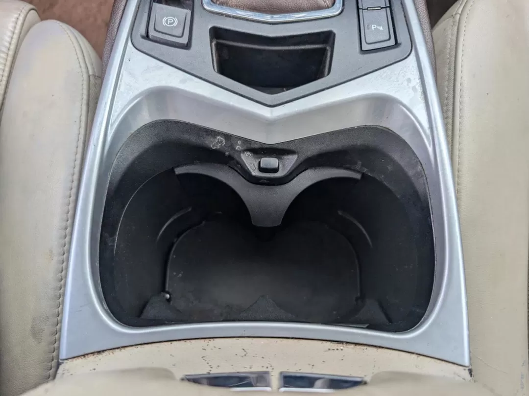2013 /Shale w/Brownstone accents Cadillac SRX Performance Collection (3GYFNDE37DS) with an Other engine, located at 1430 Gateway Drive, Opelika, AL, 36801, (334) 239-0944, 32.637871, -85.409790 - **Elevate Your Lifestyle with the 2013 Cadillac SRX Performance Collection at Gils Auto - Phenix City!**<br /> <br /> Discover the perfect balance of luxury, versatility, and functionality with the 2013 Cadillac SRX Performance Collection, now available at Gils Auto, your trusted Buy Here Pay Here d - Photo#15