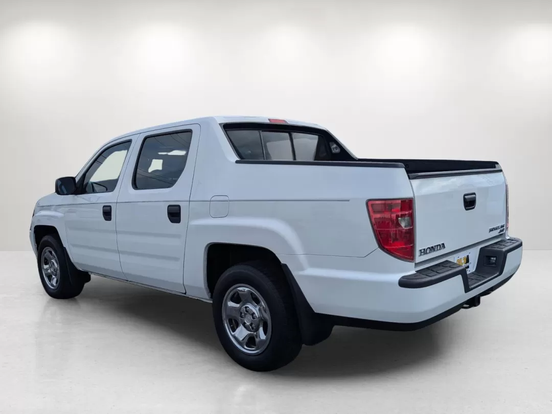 2011 Honda Ridgeline RT (5FPYK1F28BB) with an Other engine, located at 3959 U.S. 80 W, Phenix City, AL, 36870, (334) 297-4885, 32.469296, -85.135185 - Elevate your adventures with the 2011 Honda Ridgeline RT, the ultimate crew cab pickup truck that seamlessly blends versatility and comfort for a lifestyle filled with possibilities. Whether you're hauling equipment for a weekend project, embarking on family road trips, or navigating daily commutes, - Photo#6