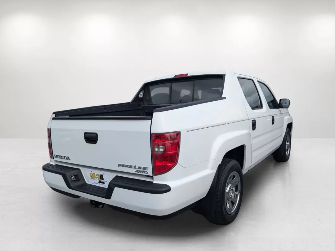 2011 Honda Ridgeline RT (5FPYK1F28BB) with an Other engine, located at 521 Old Farm Lane Rd, Prattville, AL, 36066, (334) 325-1505, 32.482460, -86.416367 - Elevate your adventures with the 2011 Honda Ridgeline RT, the ultimate crew cab pickup truck that seamlessly blends versatility and comfort for a lifestyle filled with possibilities. Whether you're hauling equipment for a weekend project, embarking on family road trips, or navigating daily commutes, - Photo#4